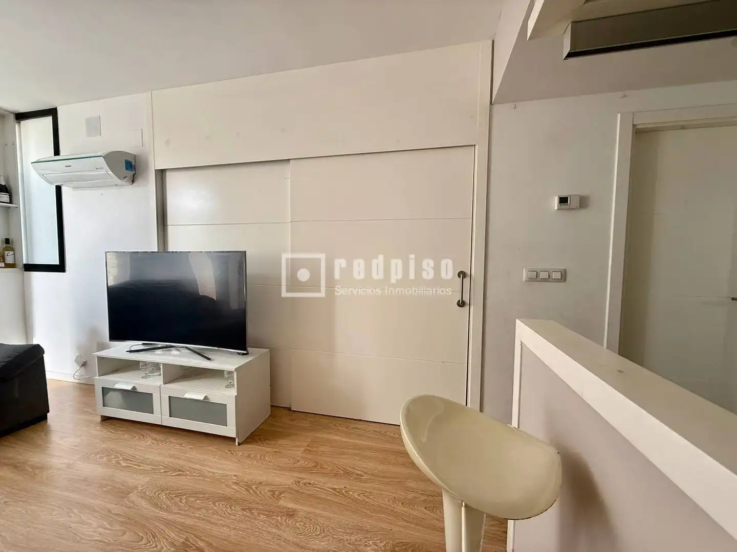 Flat with pool for sale in de Martín Muñoz de las Posadas, imagen 6