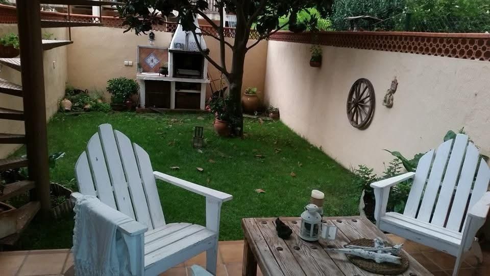 Garden of Single-family semi-detached for sale in Castellar del Vallès  with Heating, Private garden and Parquet flooring