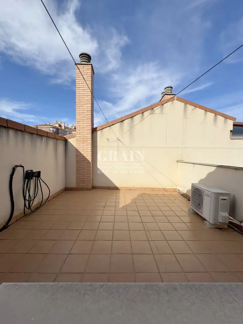Jardí de Casa adosada en venda en Albacete amb Aire condicionat, Calefacció i Terrassa