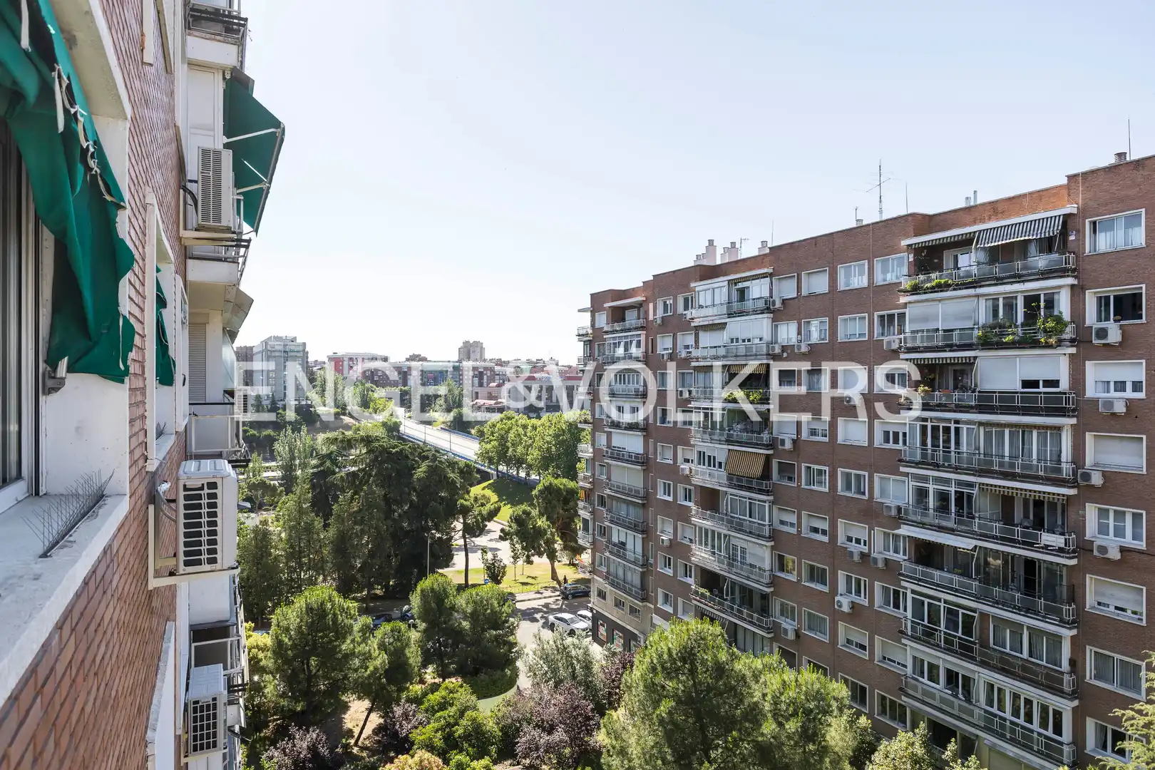 Exterior view of Flat for rent in Madrid  with Air Conditioner, Heating and Parquet flooring