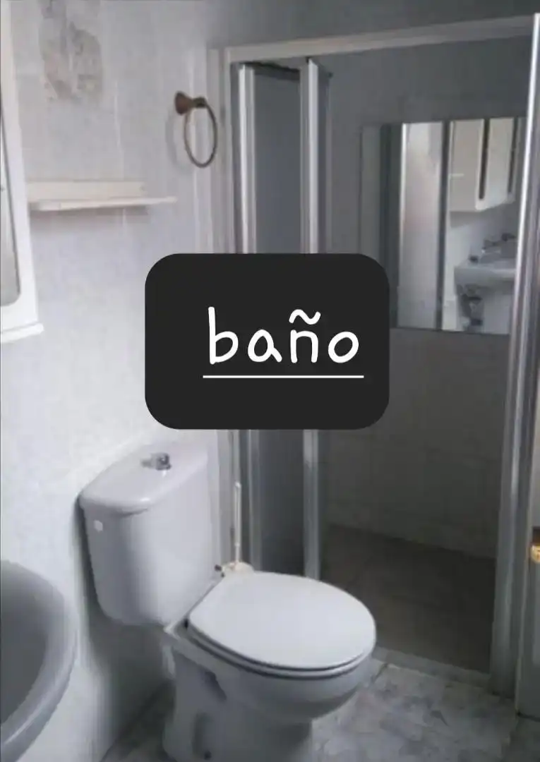 Baño de Casa adosada en venta en Llerena con Aire acondicionado, Trastero y Amueblado