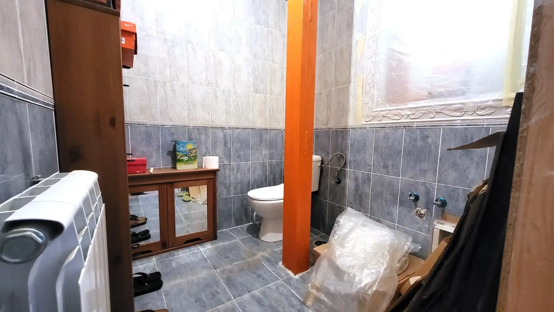 Bany de Casa o xalet en venda en Villanueva de Ávila amb Jardí privat, Terrassa i Traster