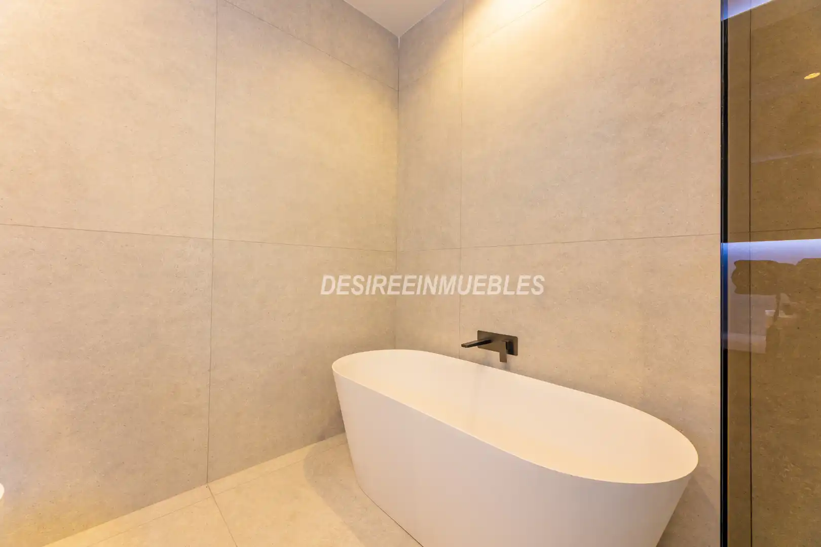 Baño de Casa o chalet en venta en Godella con Aire acondicionado, Calefacción y Jardín privado