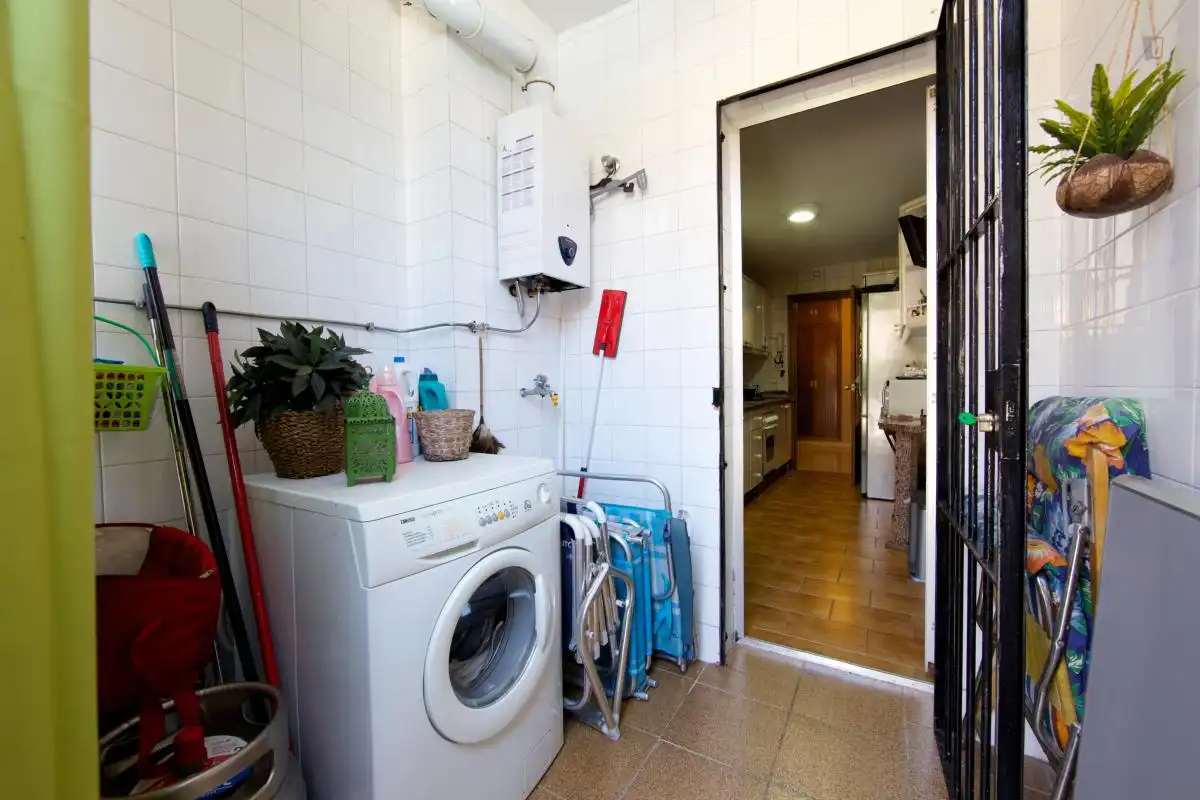 Habitación en Poniente-Norte - Miralbaida - Parque Azahara
