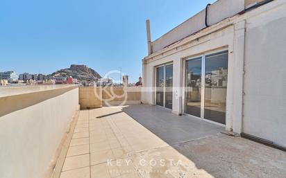 Terrace of Attic for sale in Alicante / Alacant  with Air Conditioner