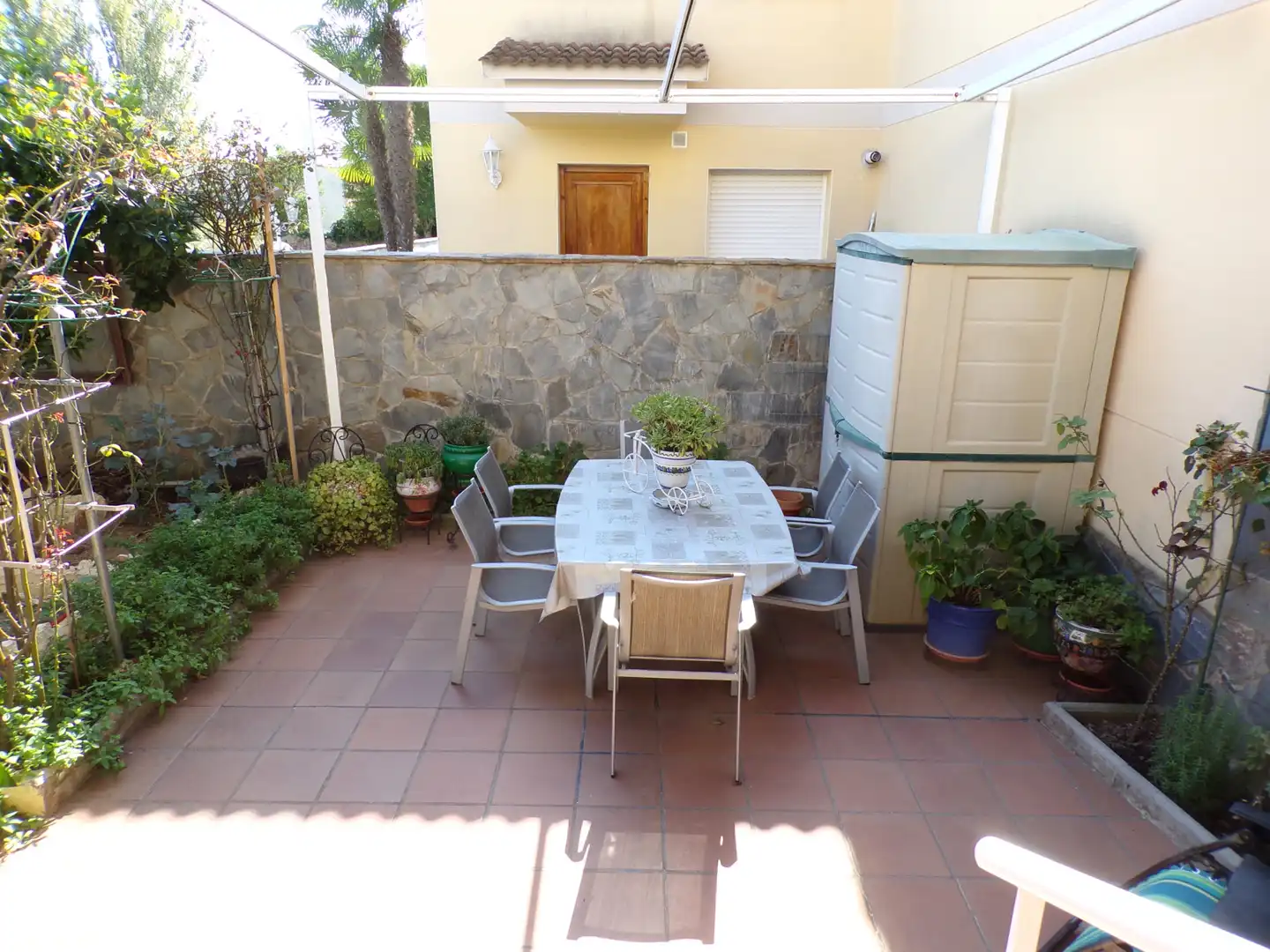 Garden of Houses for sale in Torredembarra  with Air Conditioner, Heating and Private garden