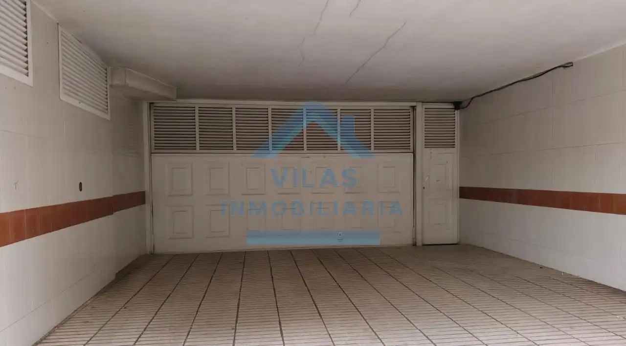 Garaje en venta en Ames
