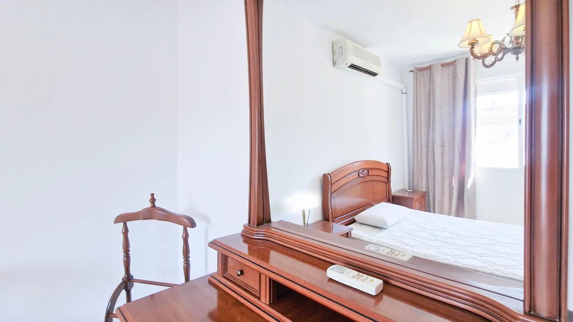Habitación de Piso en venta en Badajoz con Aire acondicionado y Trastero