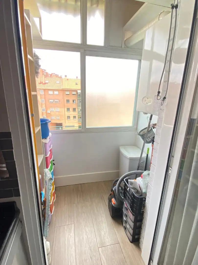 Habitación de Dúplex en venta en Fuenlabrada con Aire acondicionado, Calefacción y Trastero