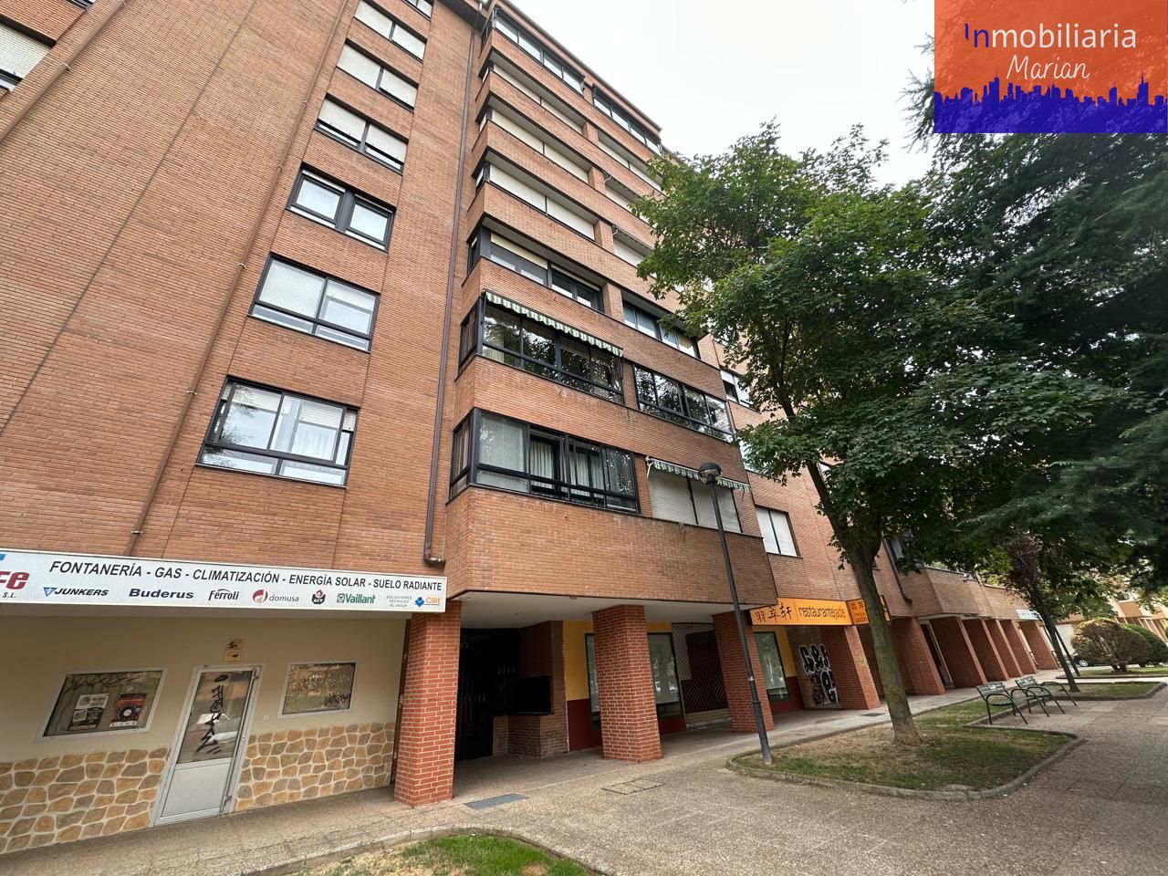 Exterior view of Flat for sale in Aranda de Duero  with Heating, Terrace and Furnished