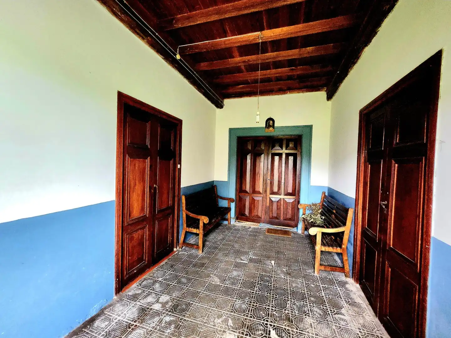 Country house zum Verkauf in Coaña mit Privatgarten, Abstellraum und Balkon