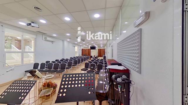 Local comercial en Venta en Rosa Luxemburgo