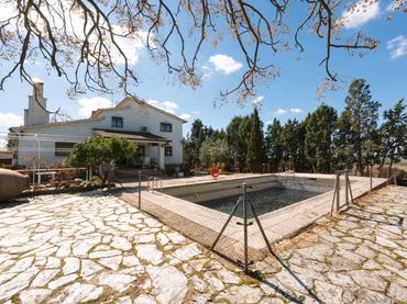 Villa con piscina in vendita a Carranque