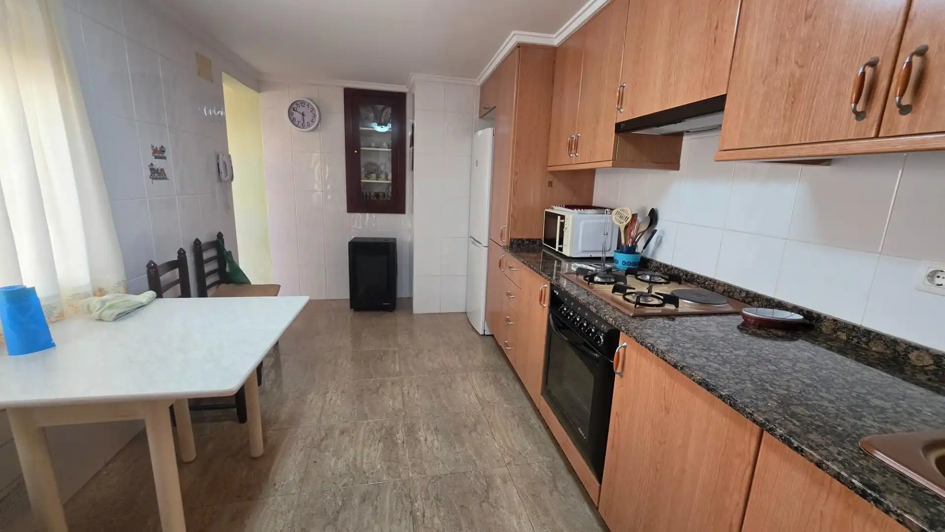 Cocina de Piso en venta en Ontinyent con Terraza, Trastero y Amueblado