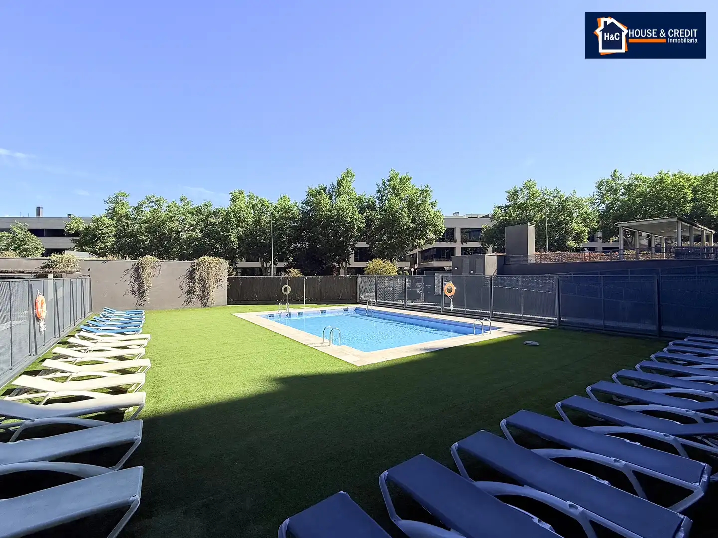 Swimming pool of Lofts for sale in San Sebastián de los Reyes  with Air Conditioner, Heating and Community pool
