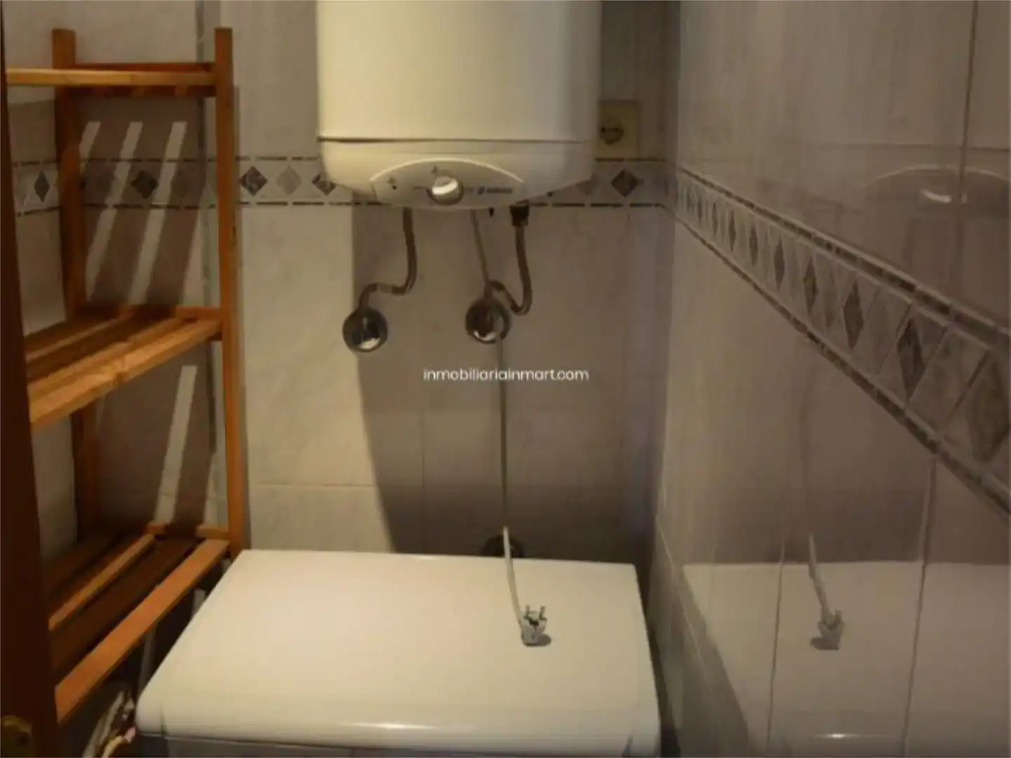 Bany de Pis en venda en Aguas Cándidas amb Moblat i Balcó