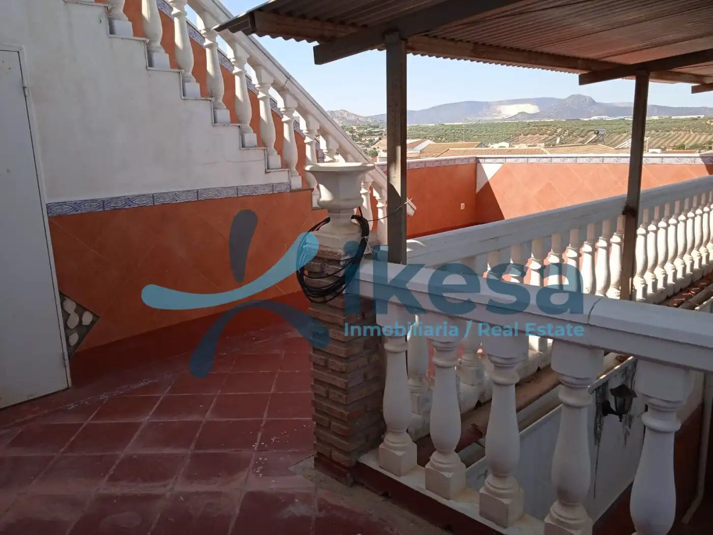 Casa amb terrassa en venda a Casariche