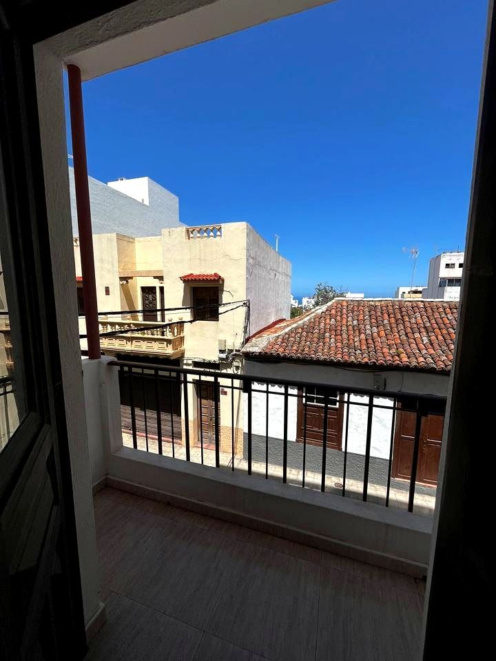 Vista exterior de Pis en venda en Icod de los Vinos amb Terrassa i Balcó