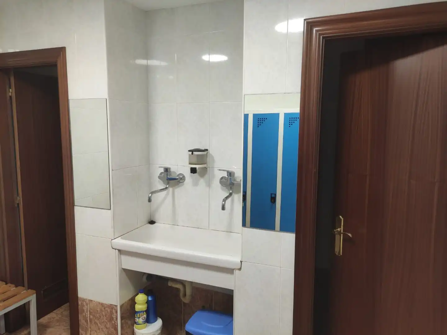 Baño de Local de alquiler en Mallabia con Calefacción, Amueblado y Internet