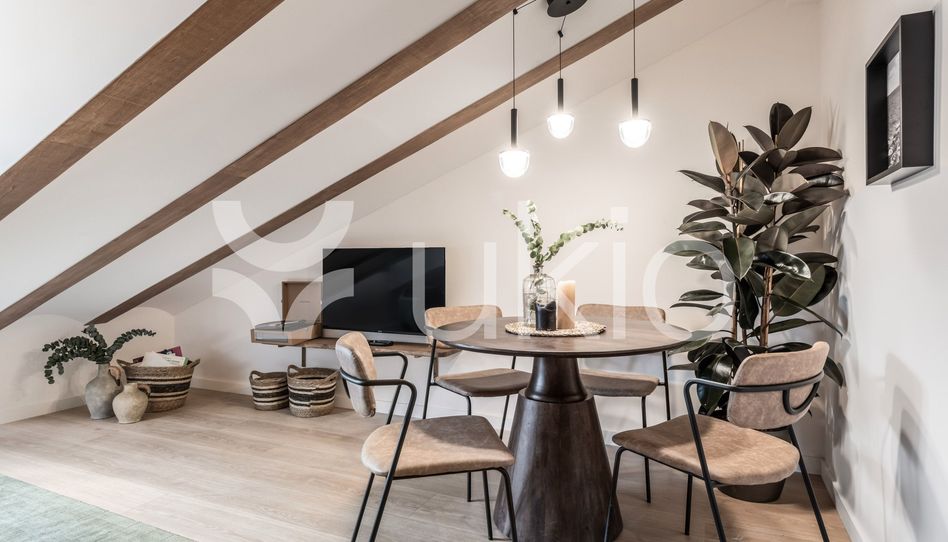 Apartamento de alquiler en Calle de la Cruz, Cortes - Huertas - Imagen 2