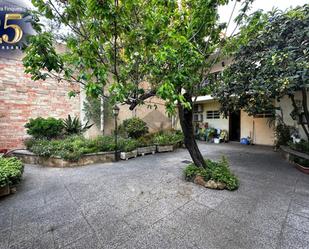 Jardí de Casa o xalet en venda en Ripollet amb Aire condicionat, Calefacció i Jardí privat