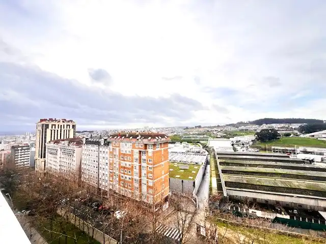 Vista exterior de Piso en venta en A Coruña Capital  con Calefacción, Parquet y Trastero