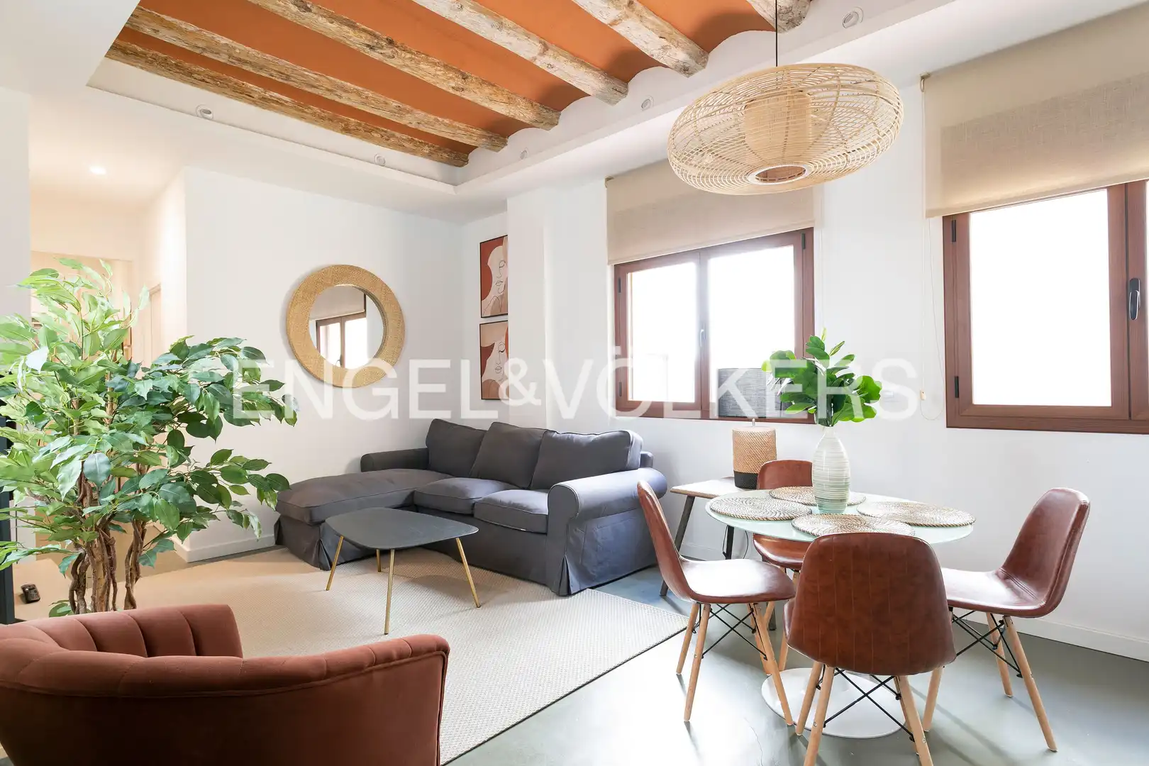 Piso con ascensor en venta en Ciutat Vella