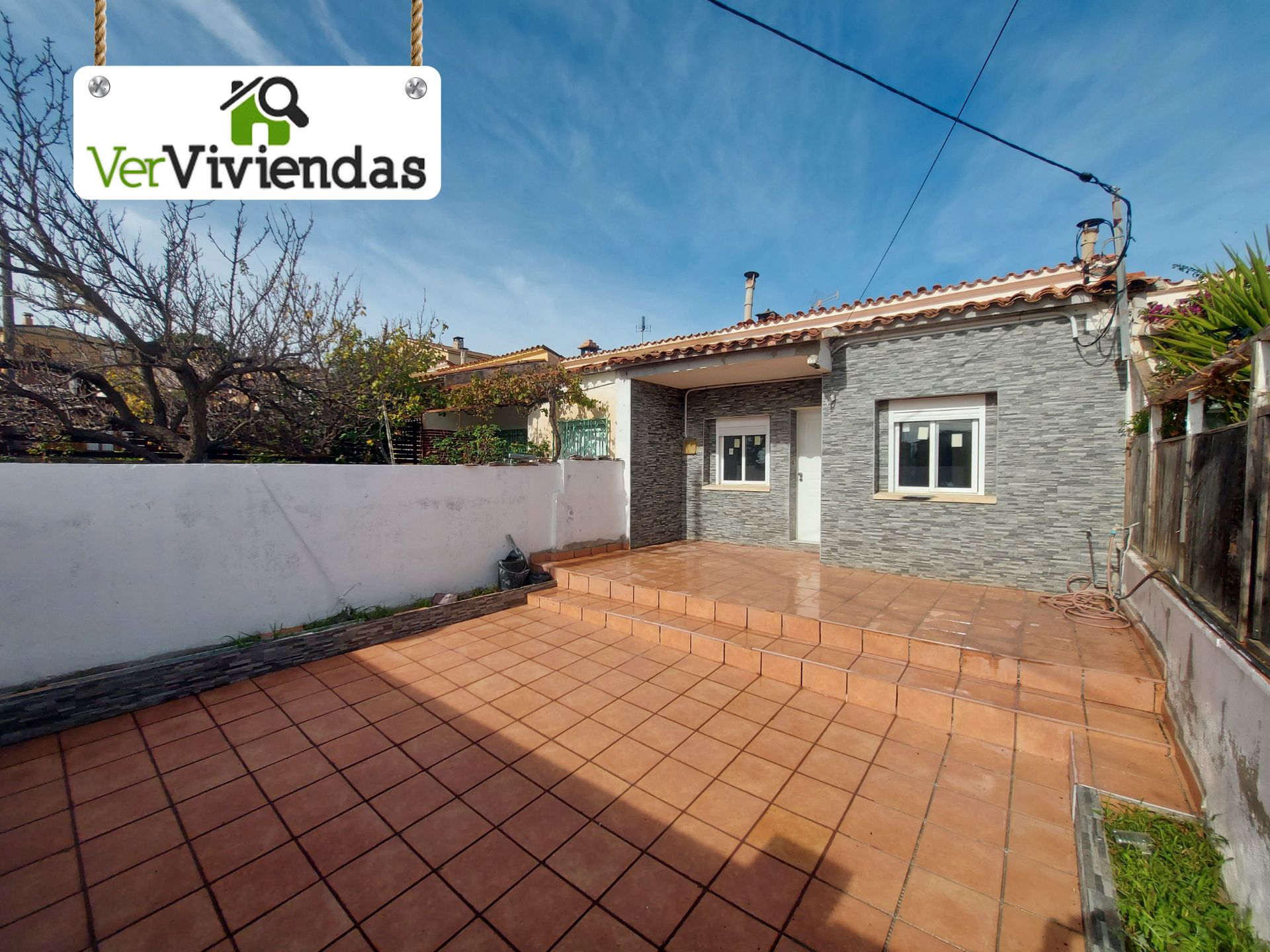 Casa adosada en venda a Carrer de la Lila, 8, Mas d'en Gall