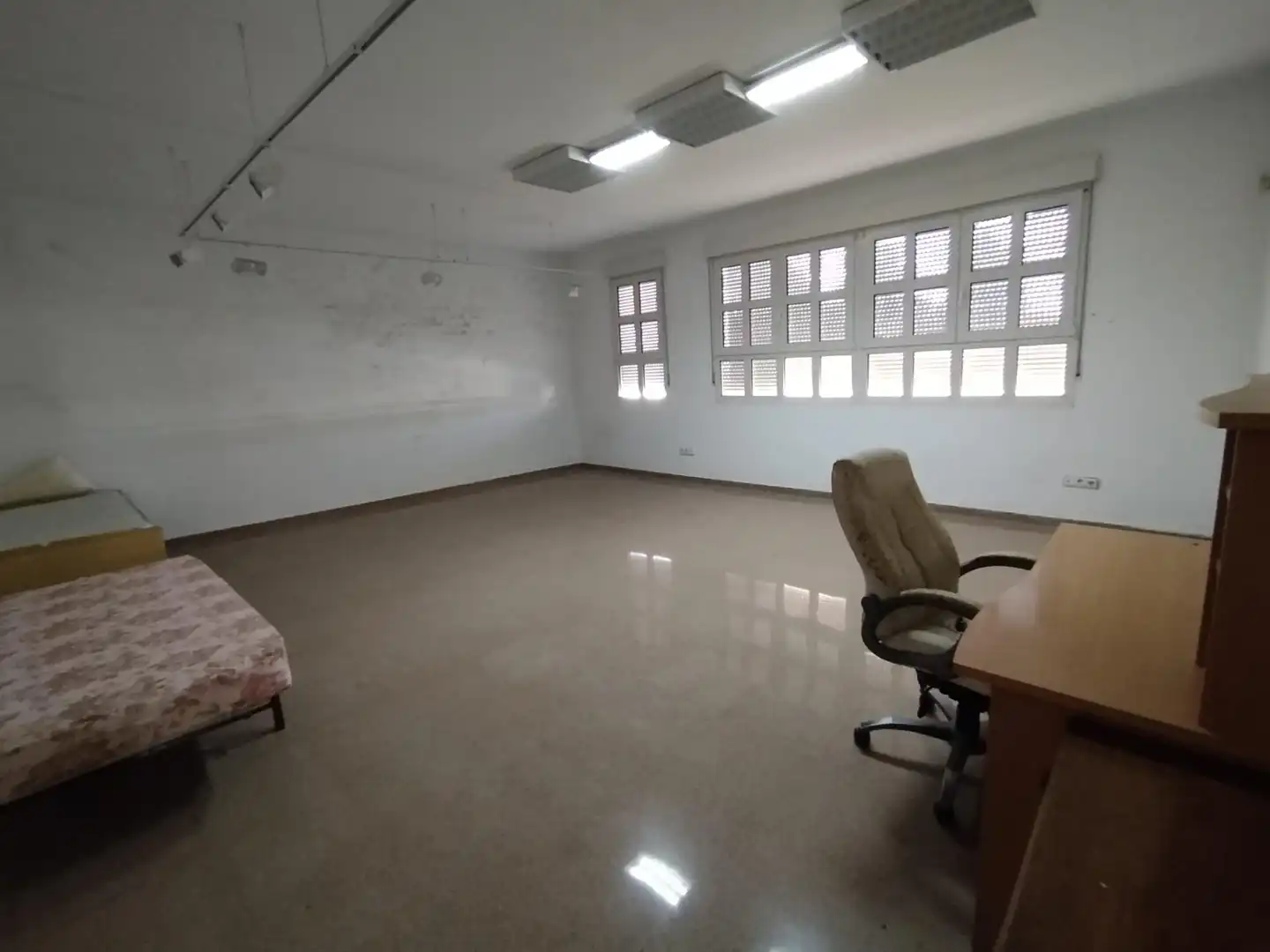 Industrial building for sale in Bocairent, imagen 2