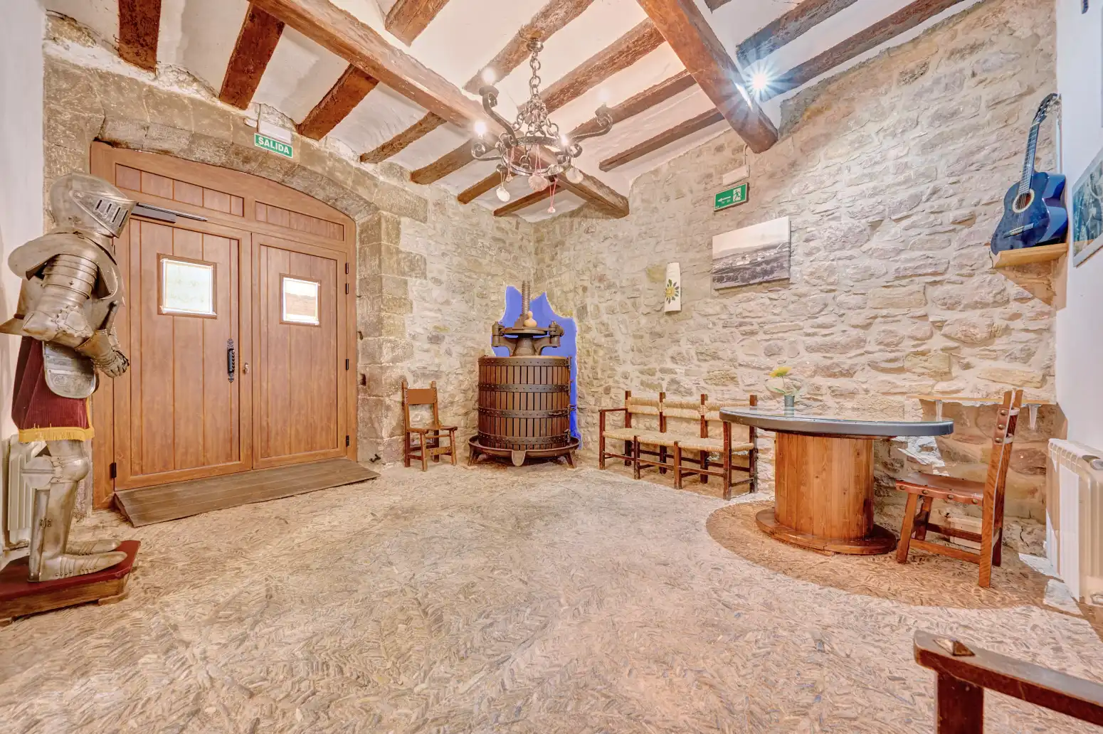 Detached homes for sale in Mañeru  with Air Conditioner, Heating and Private garden