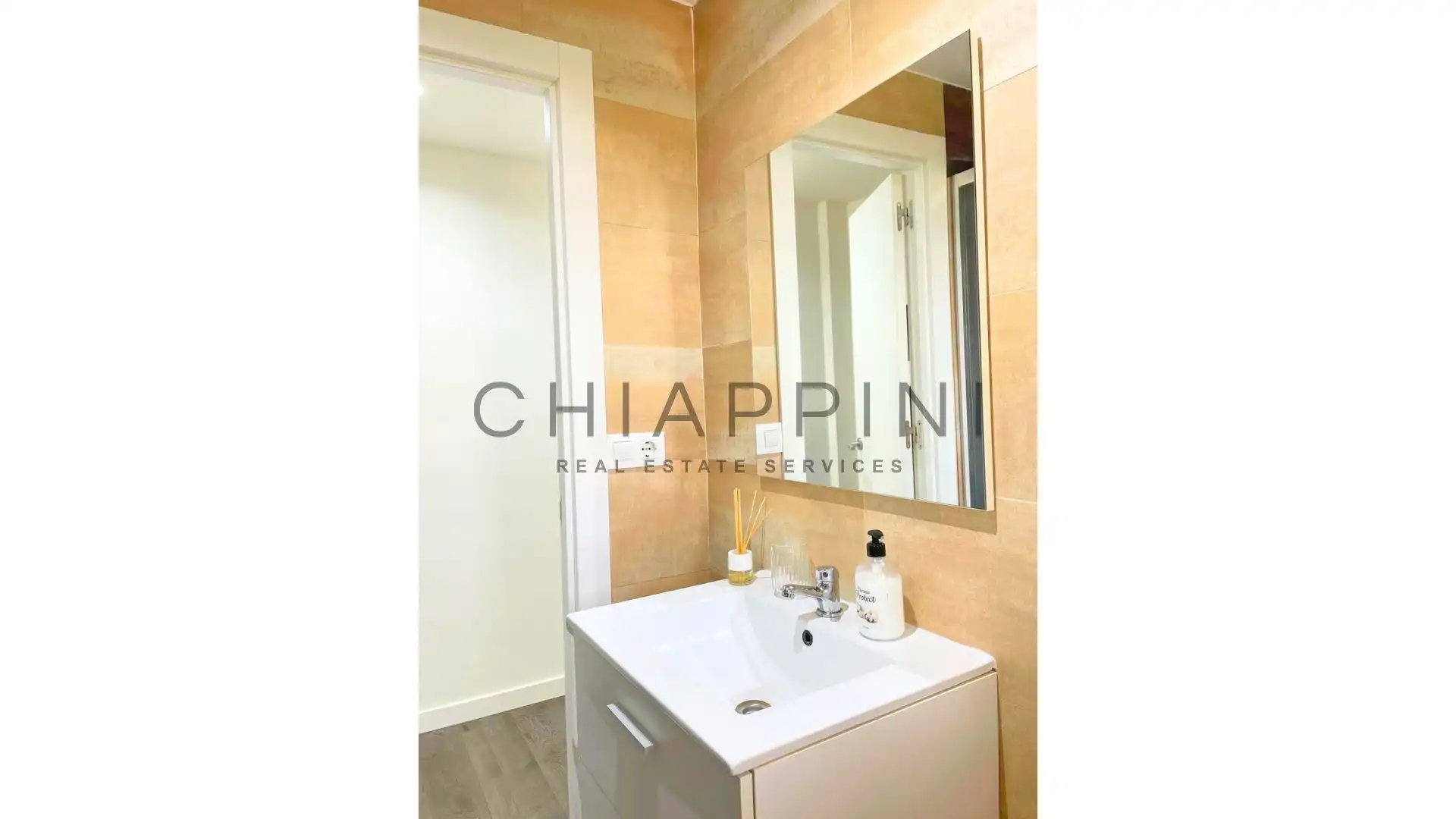 Baño de Apartamento en venta en Castell d'Aro, Platja d'Aro i s'Agaró con Aire acondicionado, Calefacción y Terraza