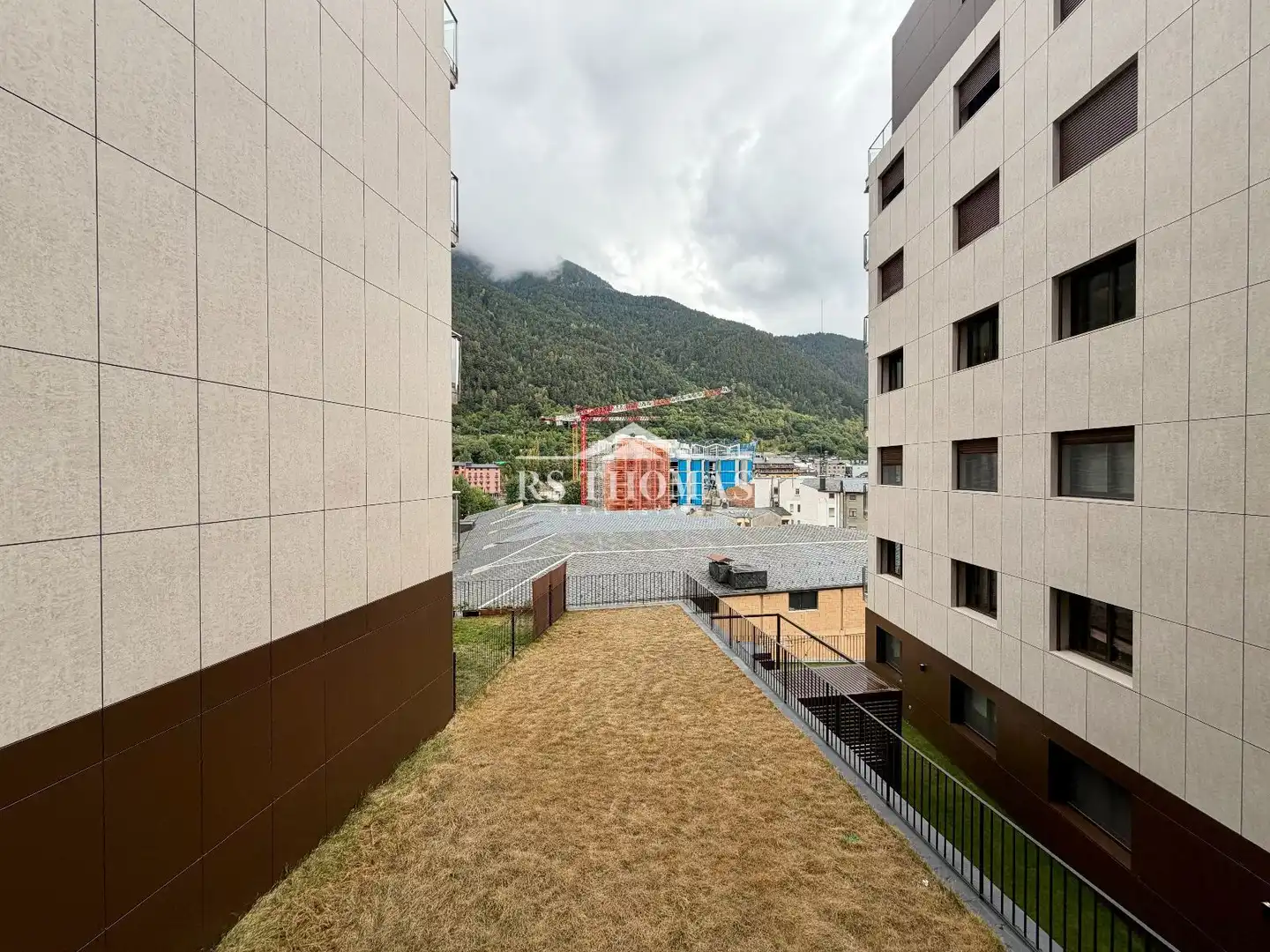 Appartamento con ascensore in vendita a Encamp pueblo, imagen 5