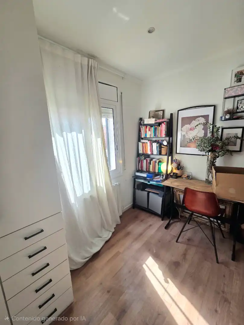 Dormitori de Casa adosada en venda en Cerdanyola del Vallès amb Aire condicionat, Calefacció i Jardí privat