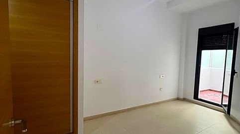 Foto 3 de Planta baja de alquiler en Maestra Virgilia Moril Briz, Alginet, Valencia