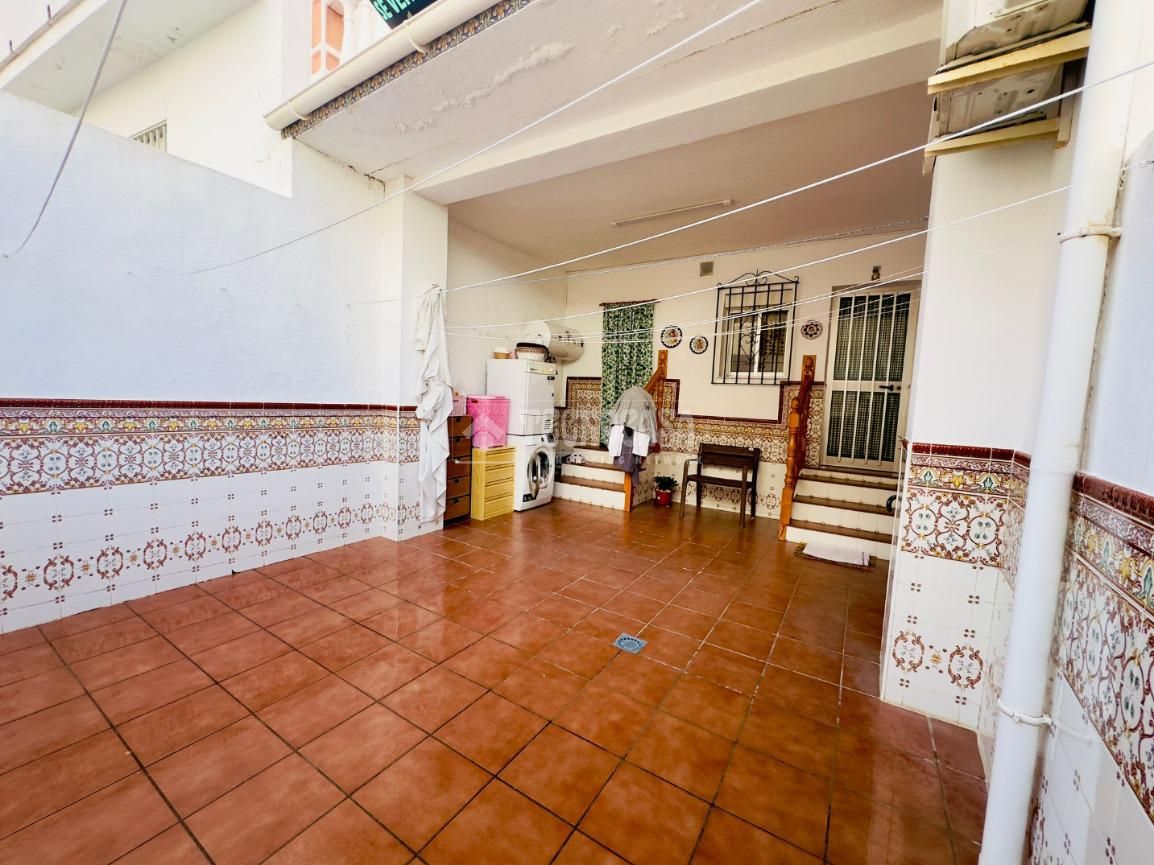 Casa adosada en venda en Manilva amb Calefacció, Terrassa i Traster