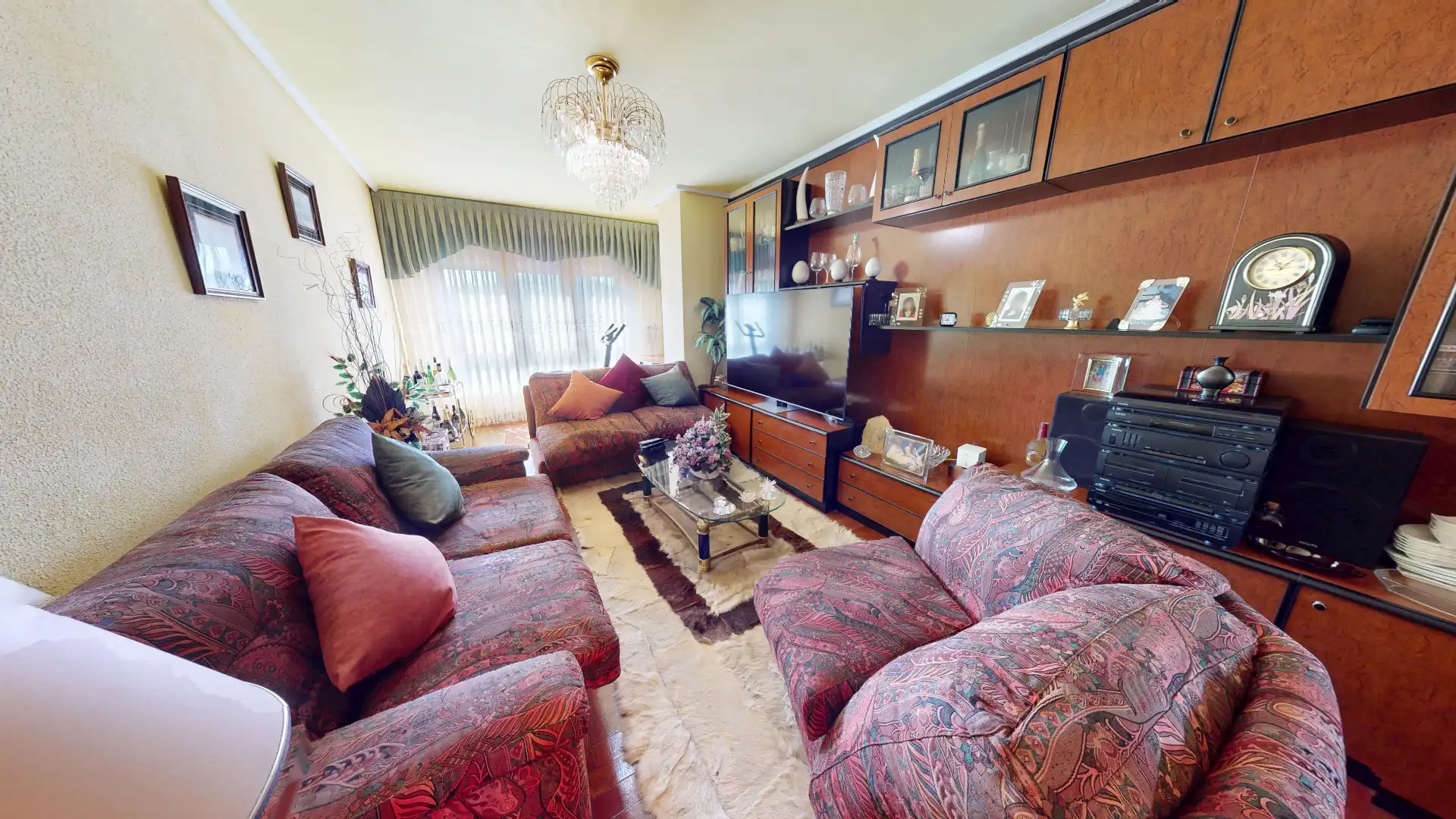 Sala de estar de Piso en venta en Portugalete con Calefacción, Amueblado y Balcón