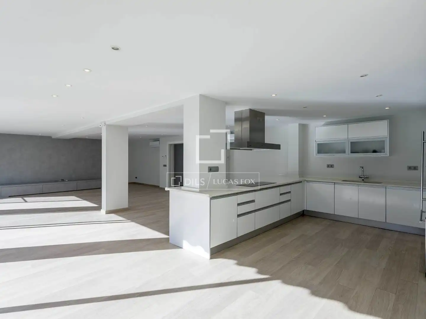 Cocina de Casa o chalet de alquiler en L'Eliana con Aire acondicionado, Jardín privado y Trastero