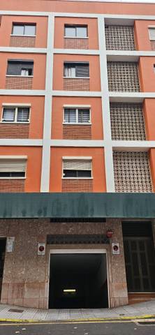 Garaje en Venta en Calle RAFAEL MESA Y LOPEZ en Schamann - Rehoyas