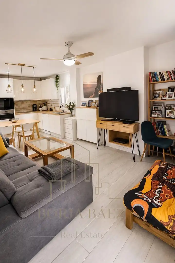 Sala d'estar de Casa adosada en venda en Vélez-Málaga