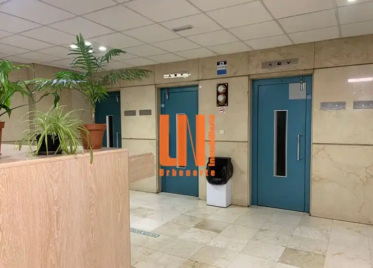 Office space with lift for sale in Centro, imagen 5