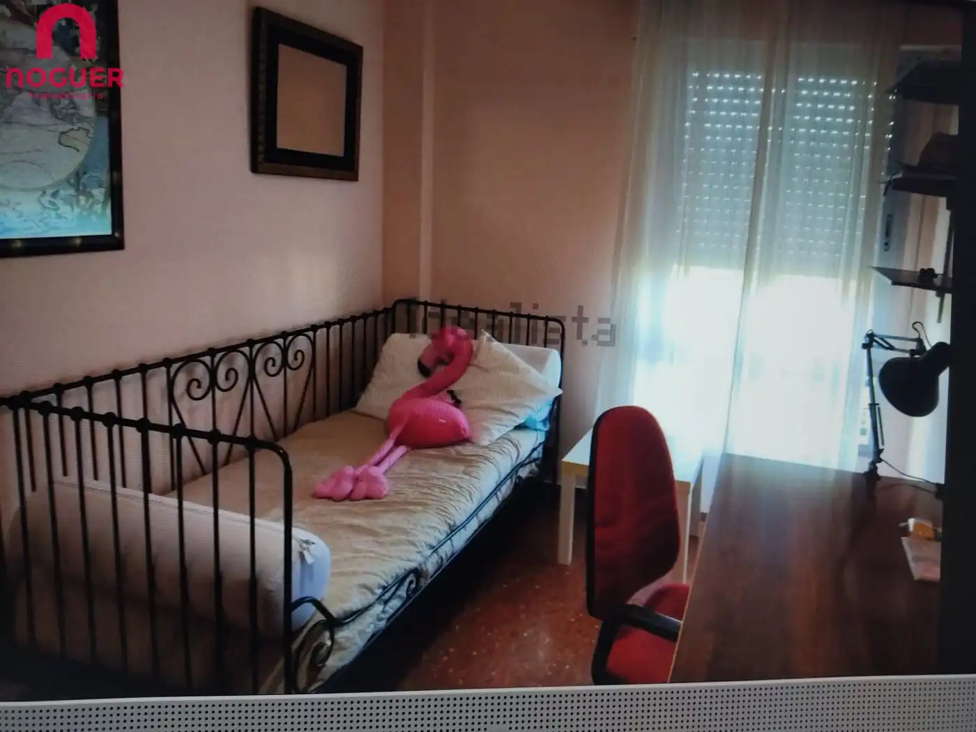 Dormitori de Pis en venda en Poniente-Norte - Miralbaida - Parque Azahara