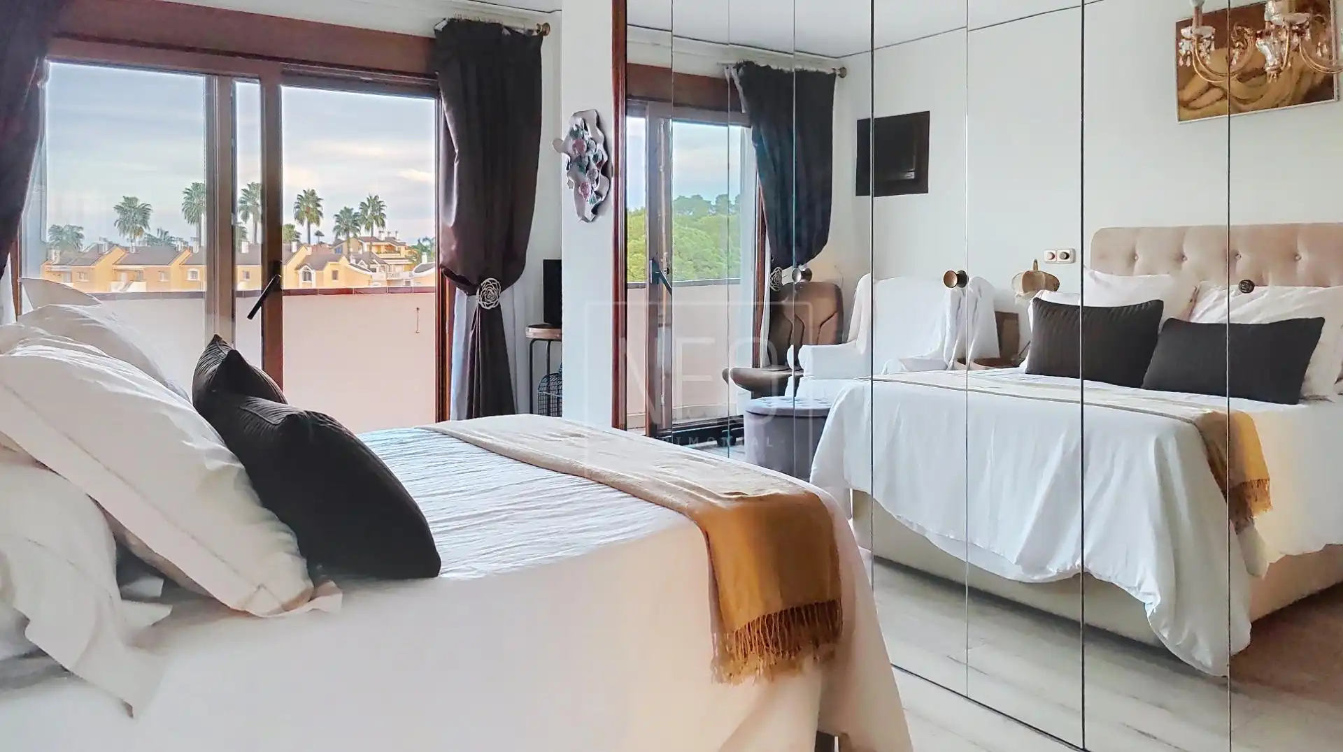 Bedroom of Attic for sale in Dénia  with Air Conditioner, Private garden and Terrace