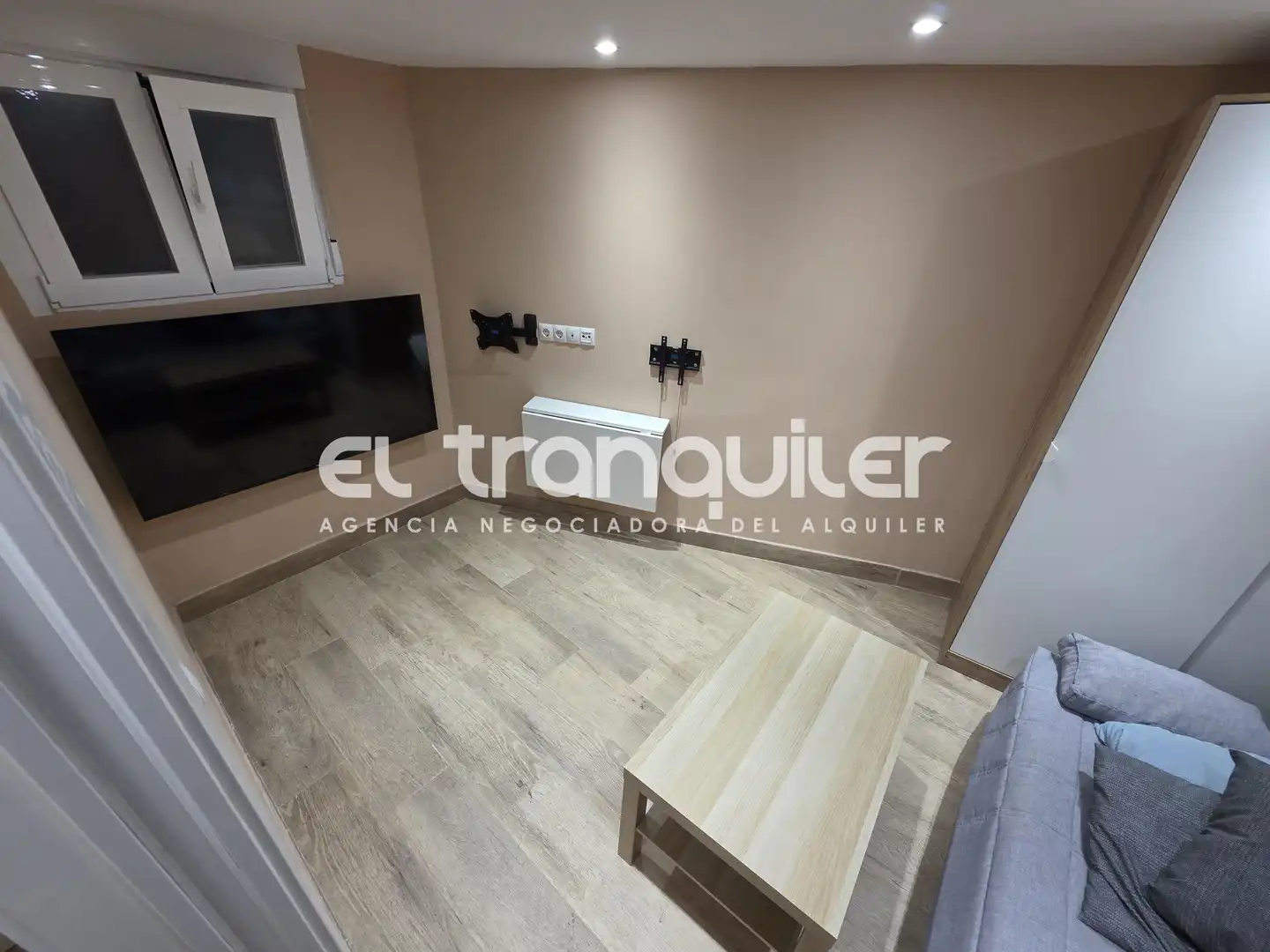 Bedroom of Duplexes for rent in Madrid  with Furnished and Washing machine