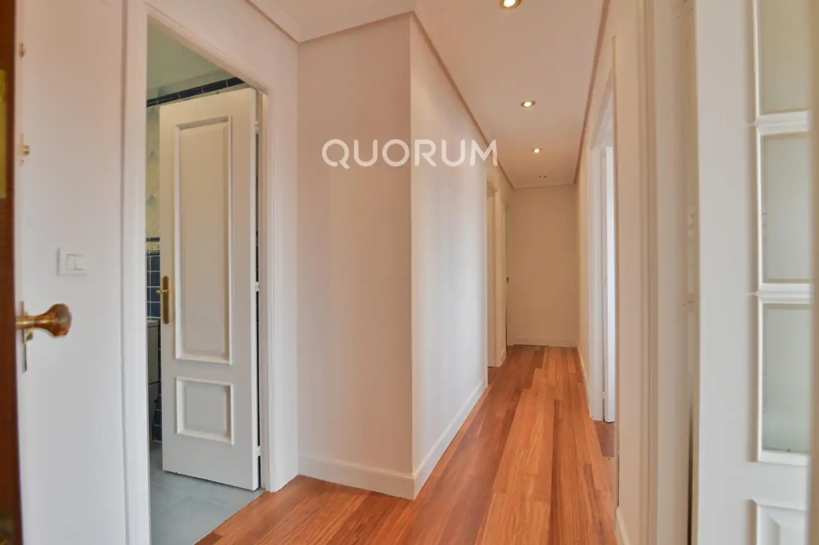 Appartamento in vendita a Barrio de Karabigane, imagen 30