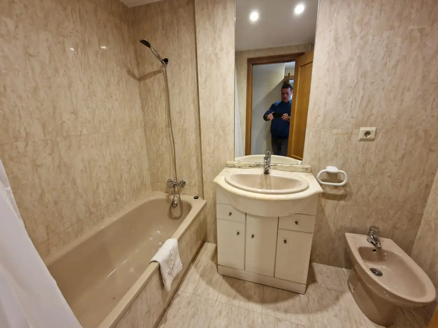 Bany de Apartament de lloguer en Dénia amb Aire condicionat, Calefacció i Terrassa