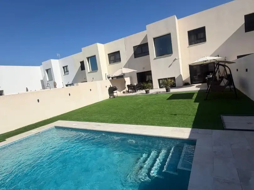 Villa con piscina in vendita a Calle Alcor 1, imagen 2