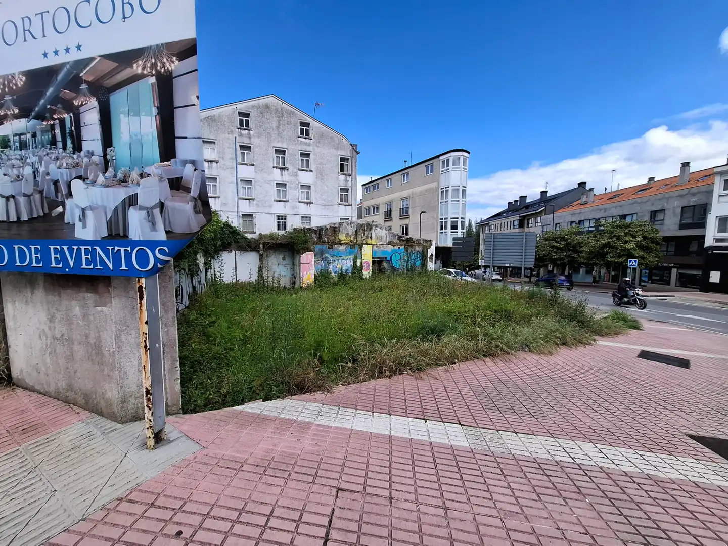 Residencial en venda en Oleiros