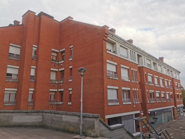 Vista exterior de Pis en venda en Siero amb Traster