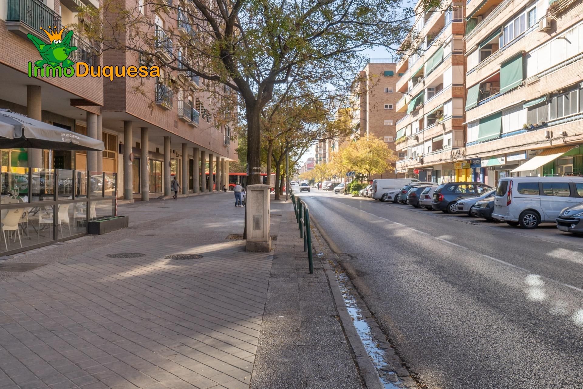 Vista exterior de Garaje en venta en  Granada Capital