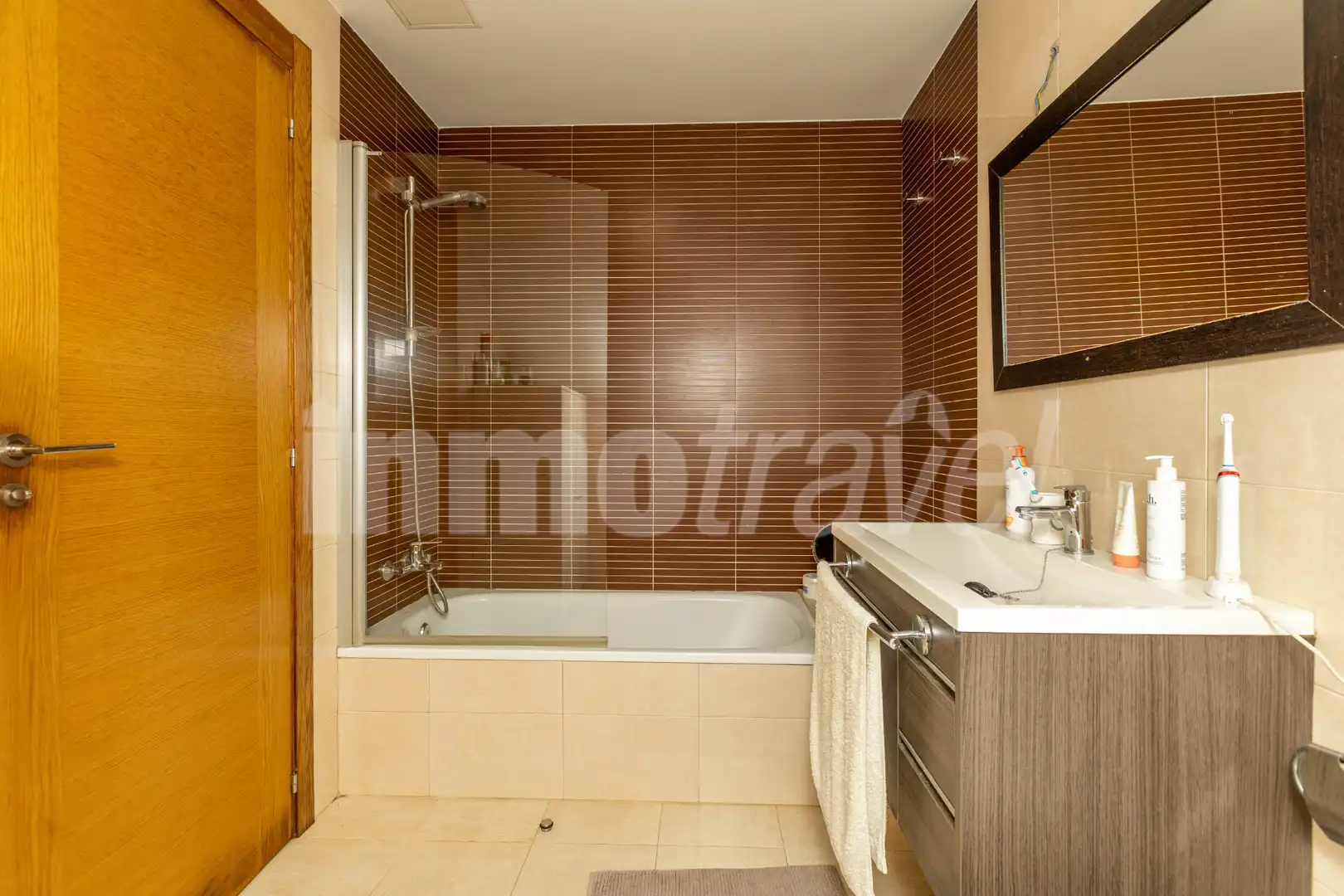 Baño de Ático en venta en Poio con Calefacción, Parquet y Terraza